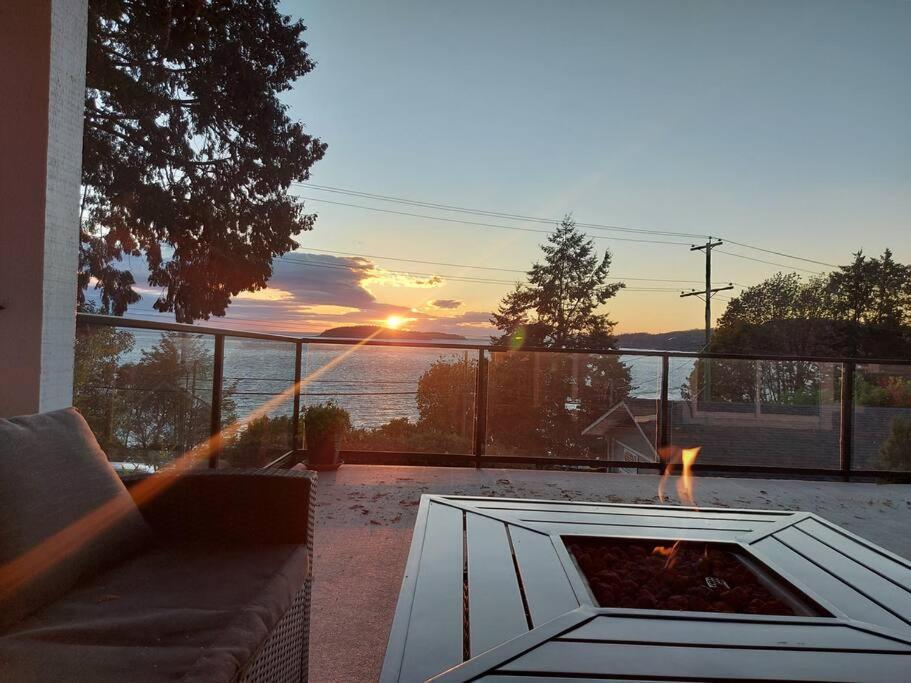 Relaxing 3Bdr 2Bth Home With Gorgeous View Sechelt Buitenkant foto