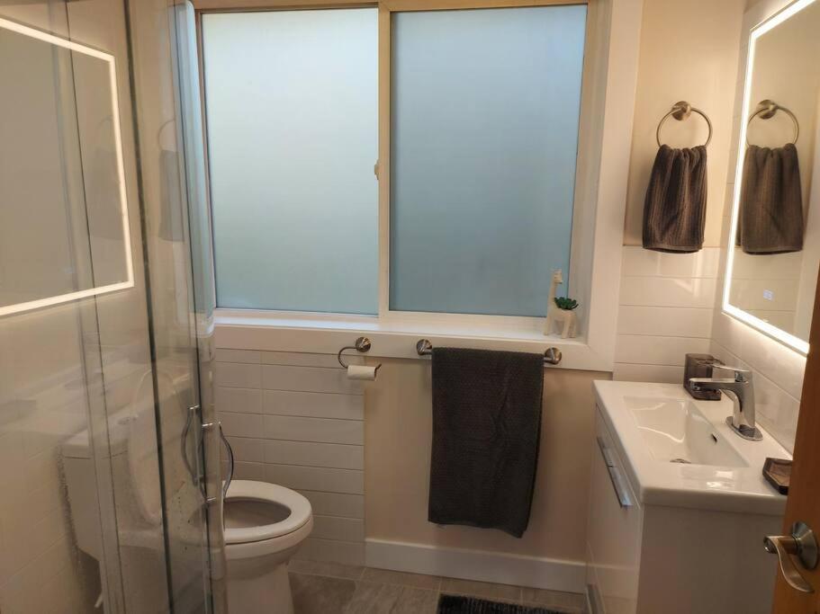 Relaxing 3Bdr 2Bth Home With Gorgeous View Sechelt Buitenkant foto