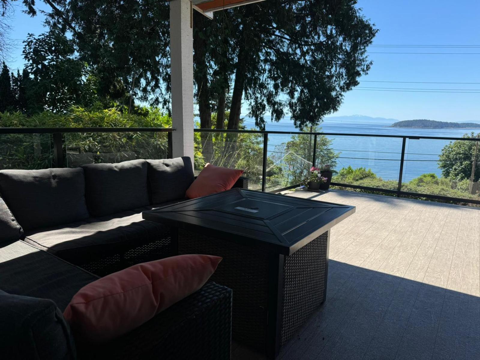 Relaxing 3Bdr 2Bth Home With Gorgeous View Sechelt Buitenkant foto